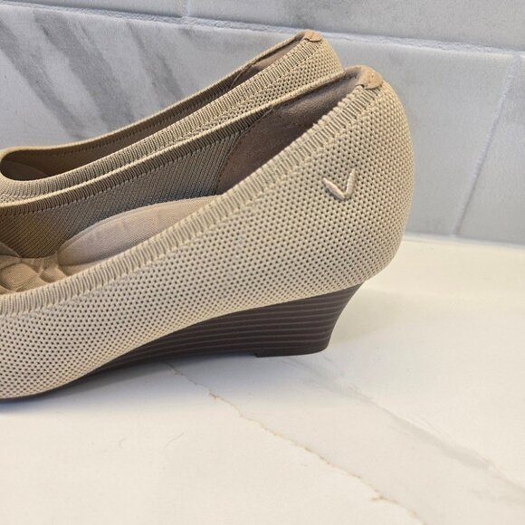 Vivaia Aria Wedge Pro Pointed Toe Pumps Almond - Picture 7 of 11